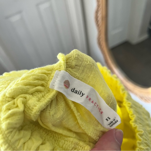 Anthropologie / Daily Practice Kimberly Shorts in Neon Celery - Picture 7 of 7